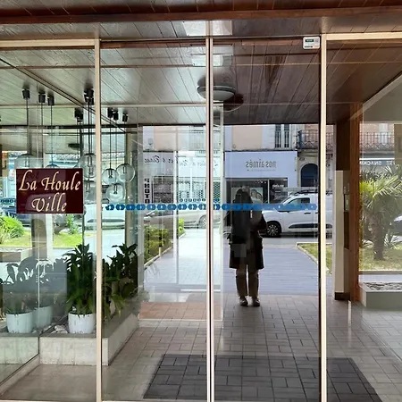 A Arcachon, Proche Plages Et Commerces, Avec Terrasse Et Parking Prive - Fr-1-474-141